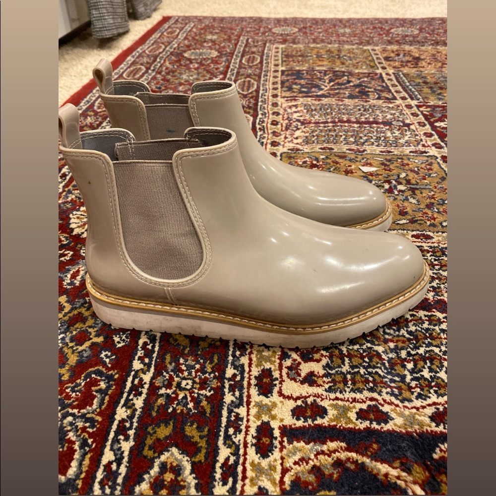 Cougar Rain boots